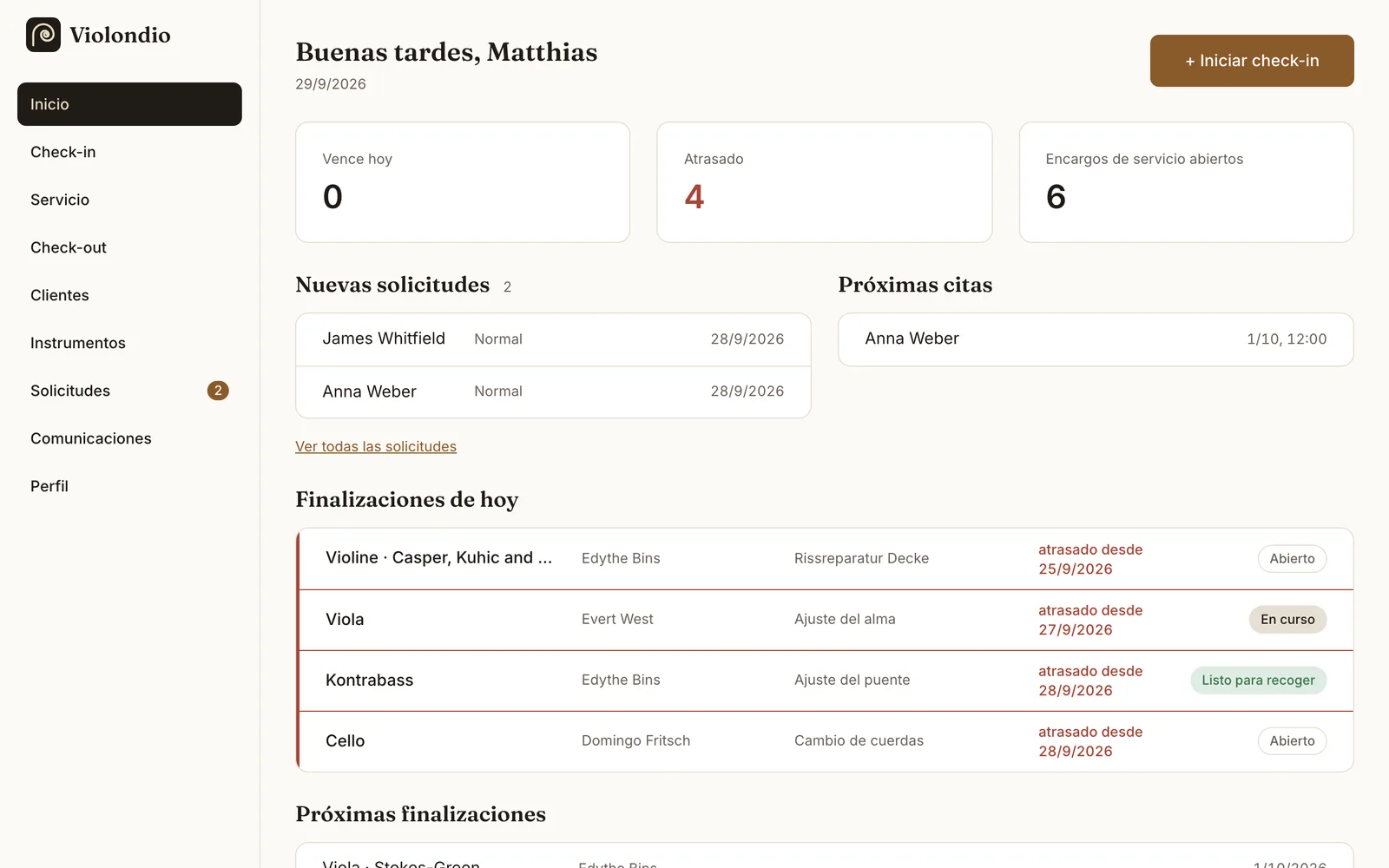 Pantalla de inicio de Violondio: trabajos para hoy, trabajos atrasados, nuevas solicitudes de músicos y próximas entregas.